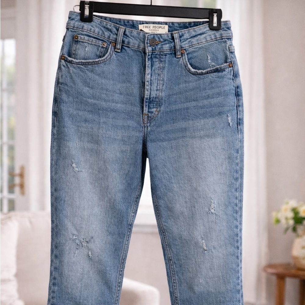 Free People We The Free Jeans Size 30 High Rise Straight Leg Thick Denim Raw Hem